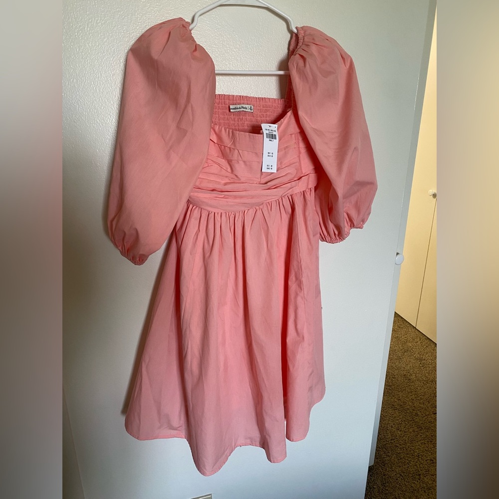 Abercrombie NWT Emerson Poplin Puff Sleeve Mini Dress